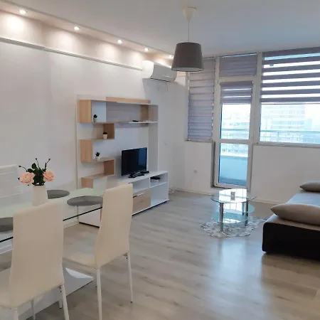 Apartamento Twoo Rooms Apartment 10 *